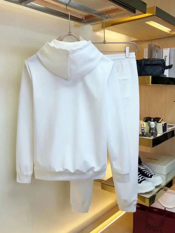Givenchy M-5XL kdtr03 (4)